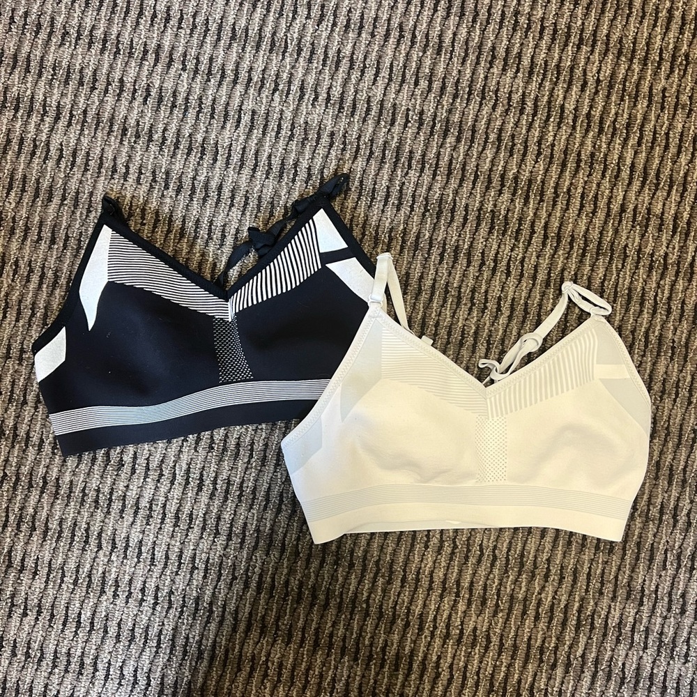 Nike Flyknit Indy Sports Bras